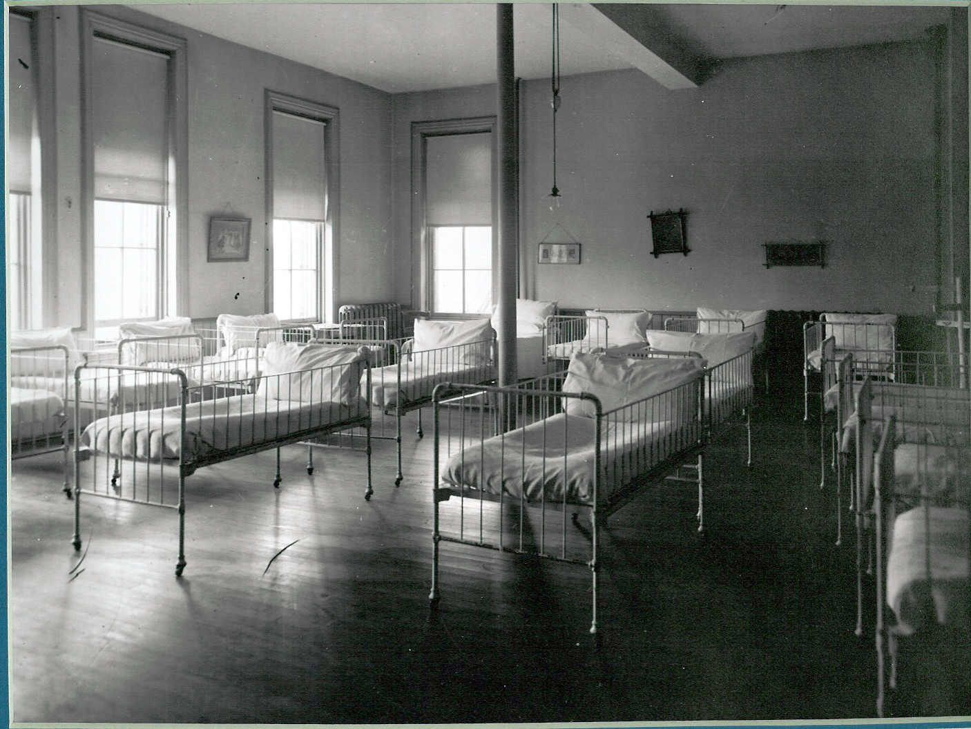 Children's Village beds circa 1918
